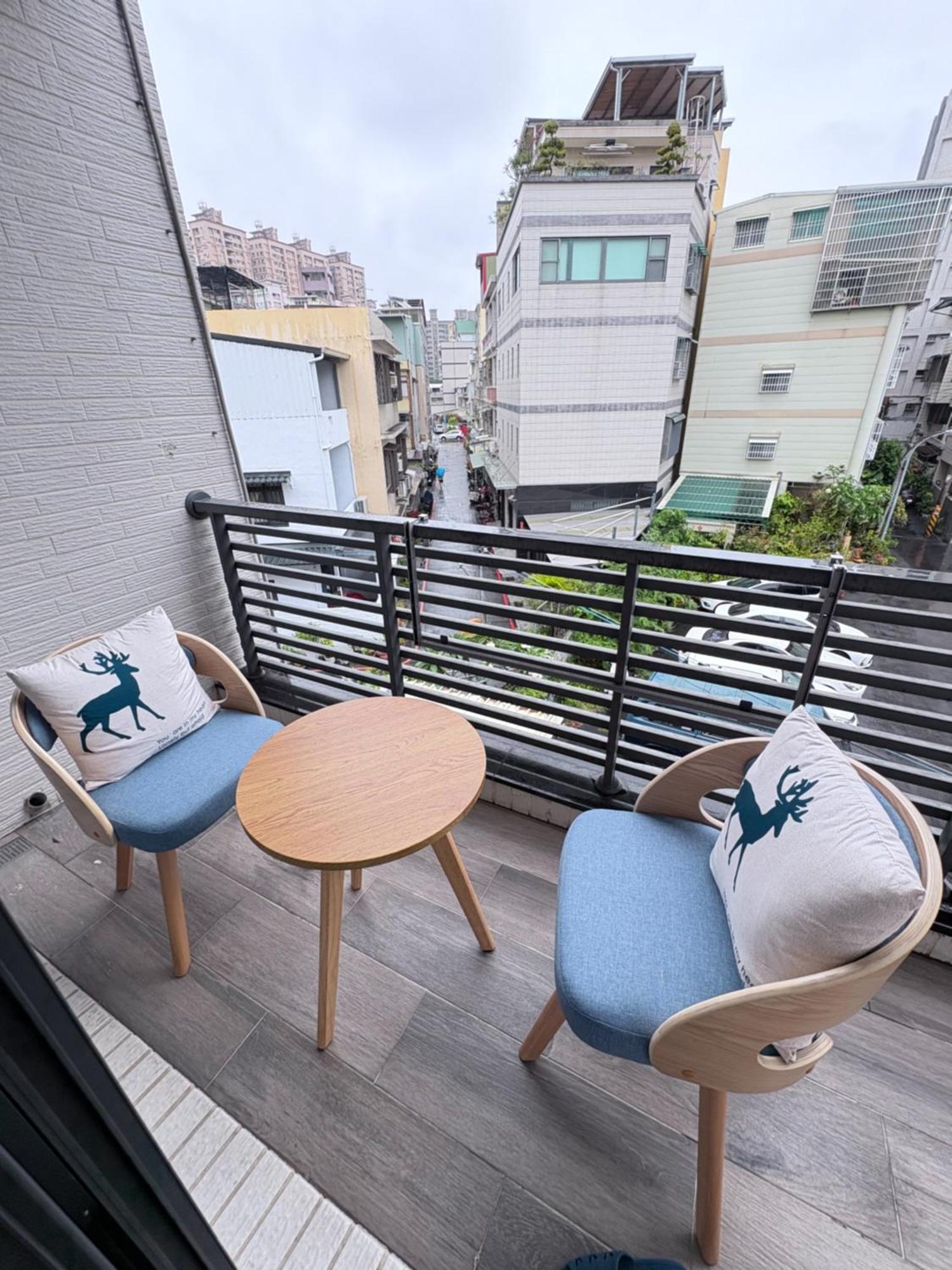 Kaohsiung Raifong Corner Homestay Εξωτερικό φωτογραφία